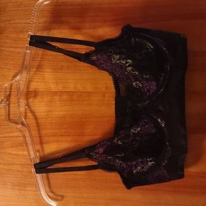 Torrid Curve Purple & Black Lace Bra sz0